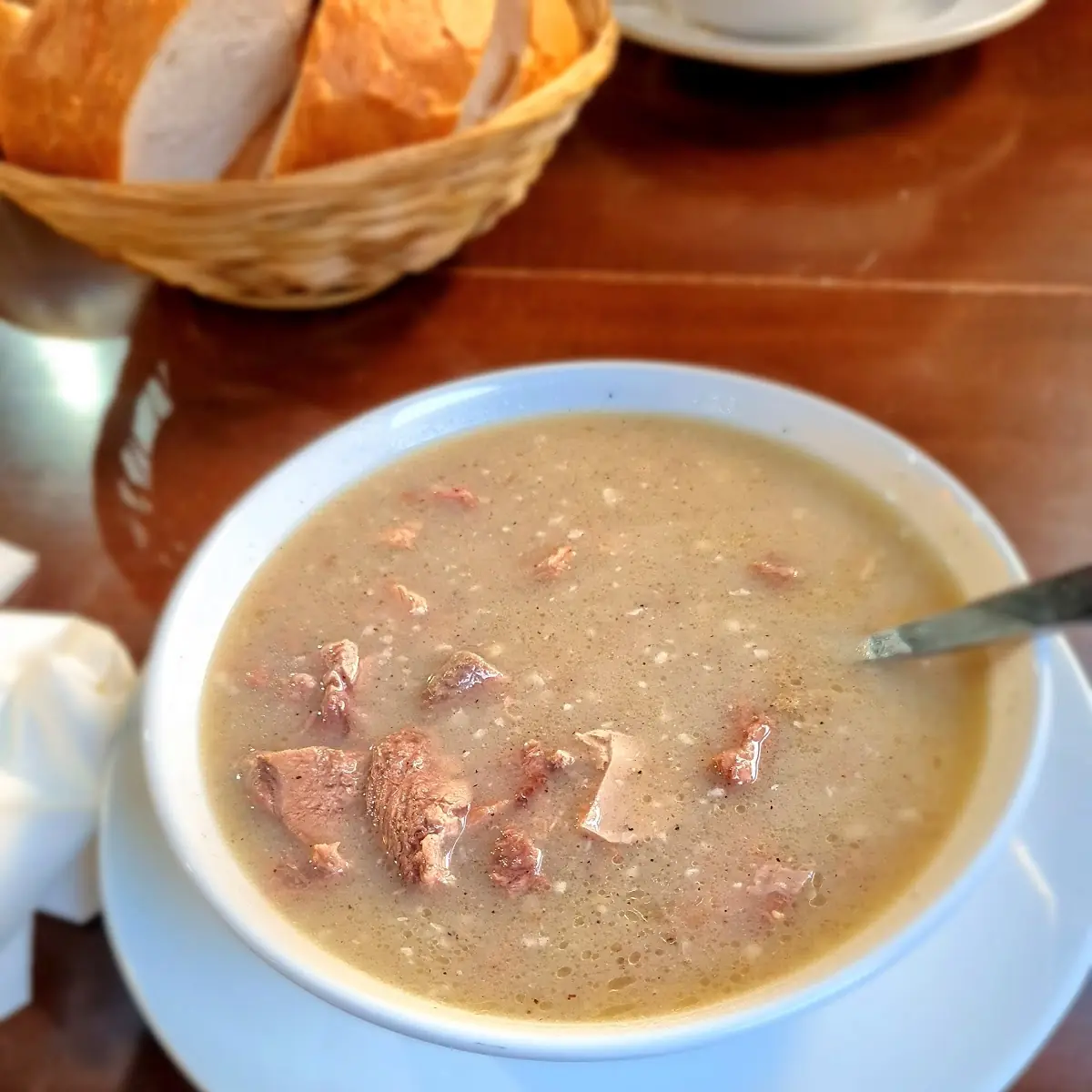 Rinderzungensuppe