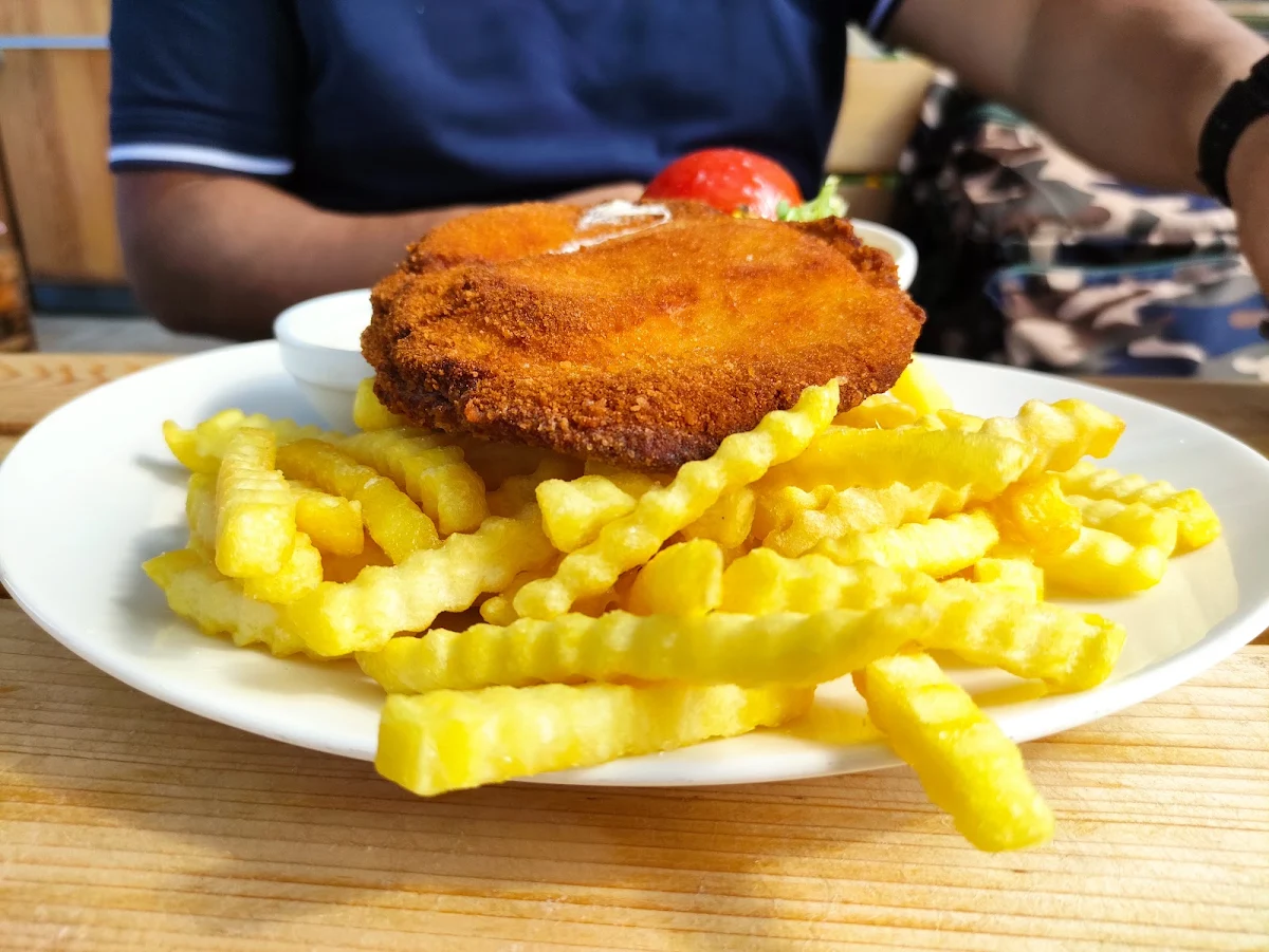 Wiener Escalope with French Fries