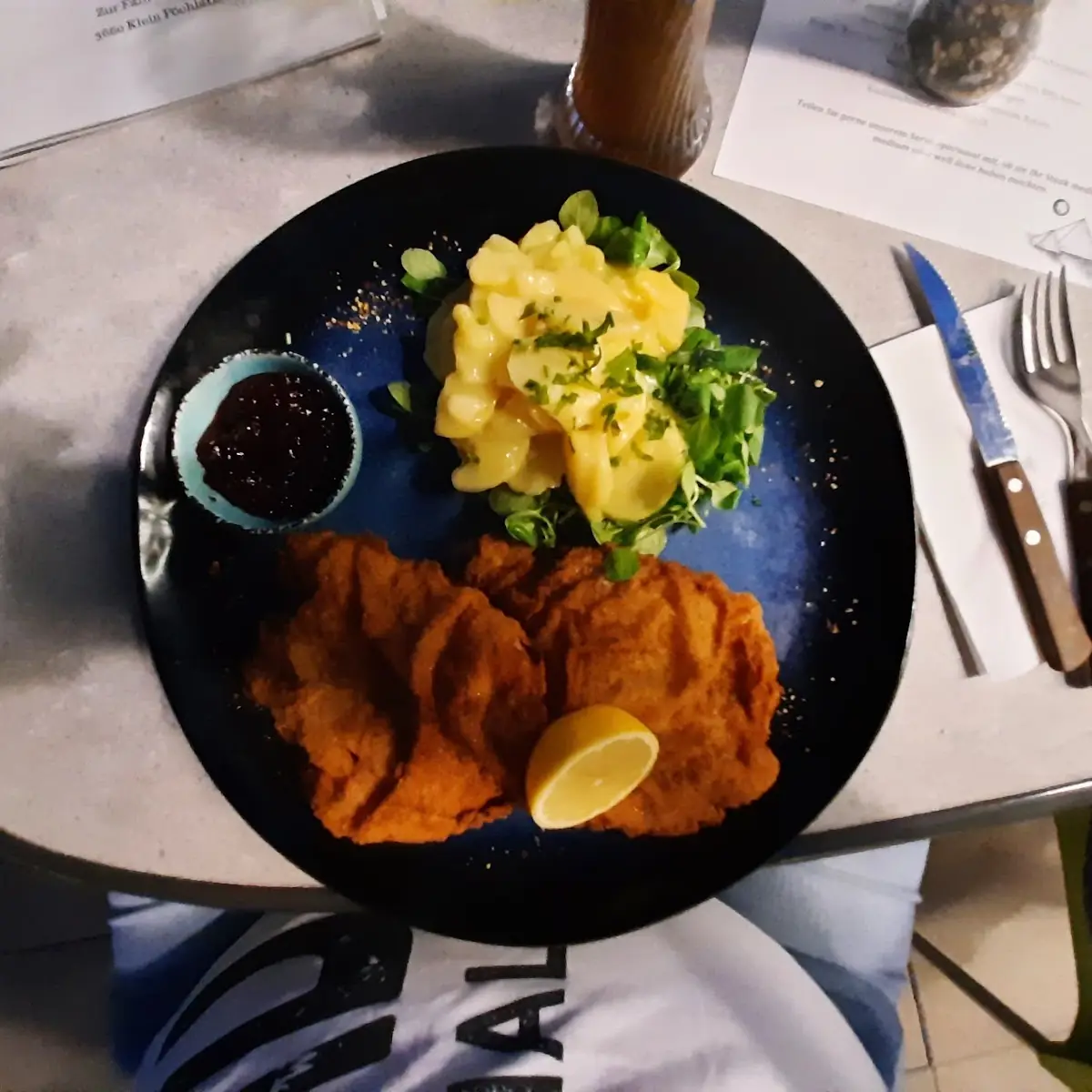 Wiener Schnitzel Mit Kartoffelvogerlsalat