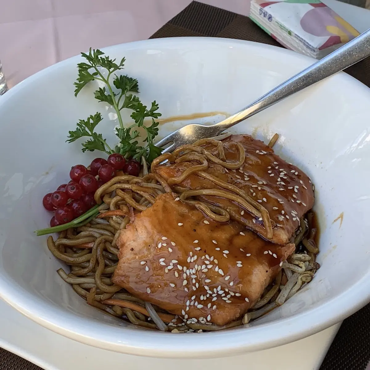 Teriyaki Lachs Mit Nudeln