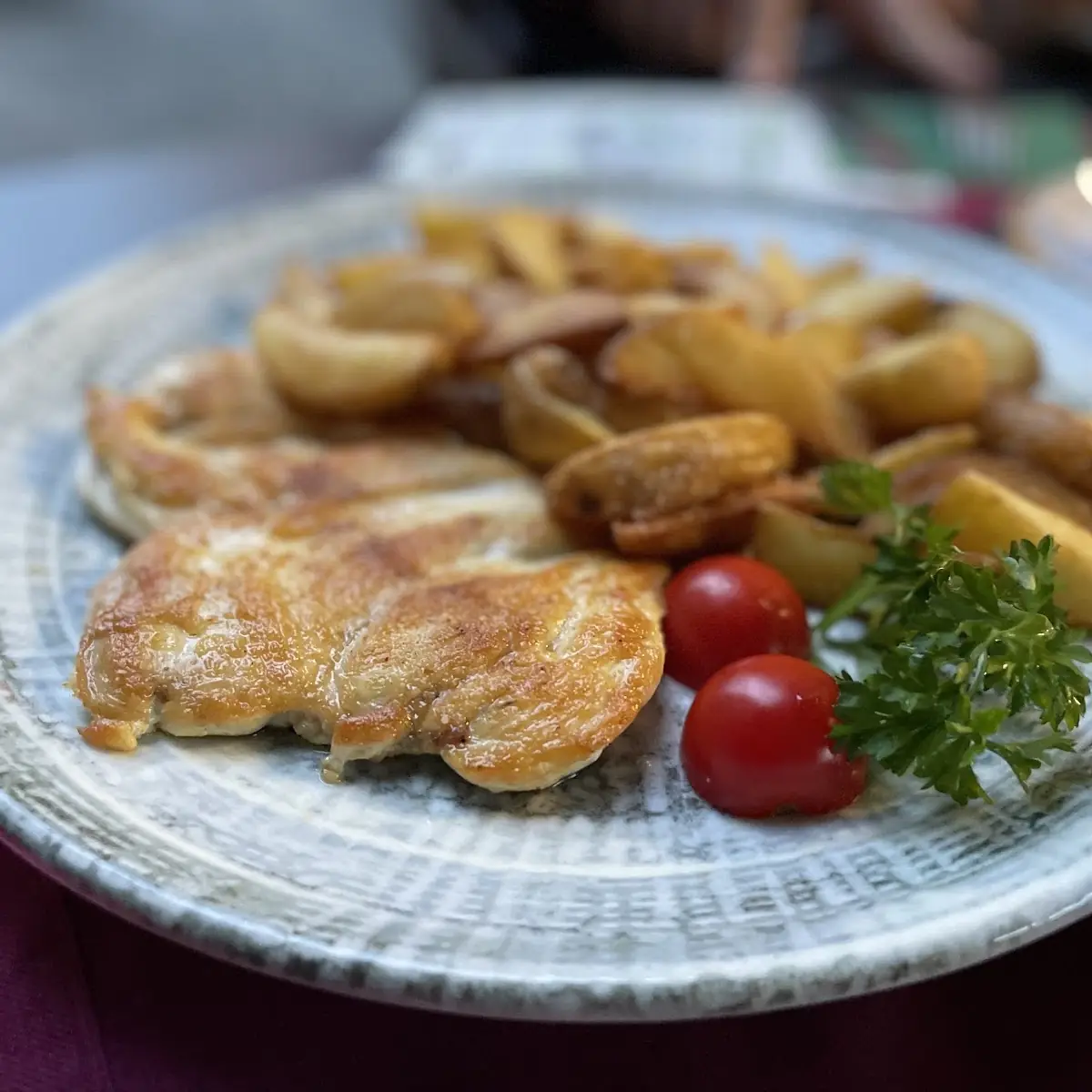 Grilled Chicken with Backed Potato Wedges