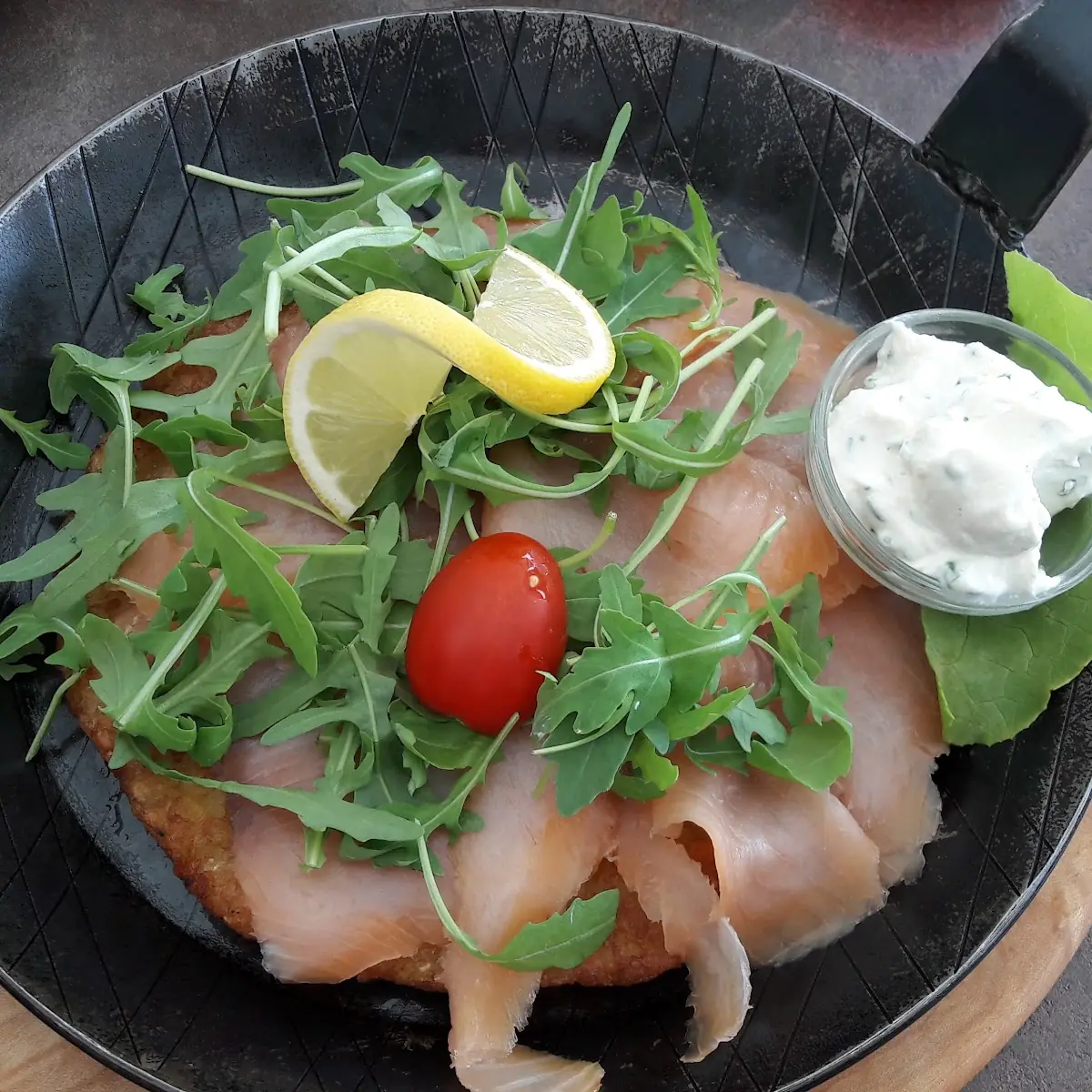 Räucherlachs Auf Rösti