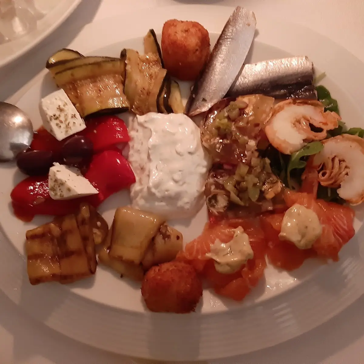 Mediterrane Vorspeisenplatte