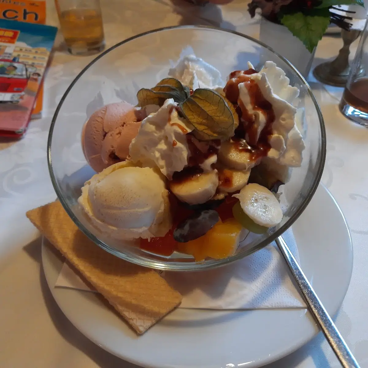 Bucherwirtbecher