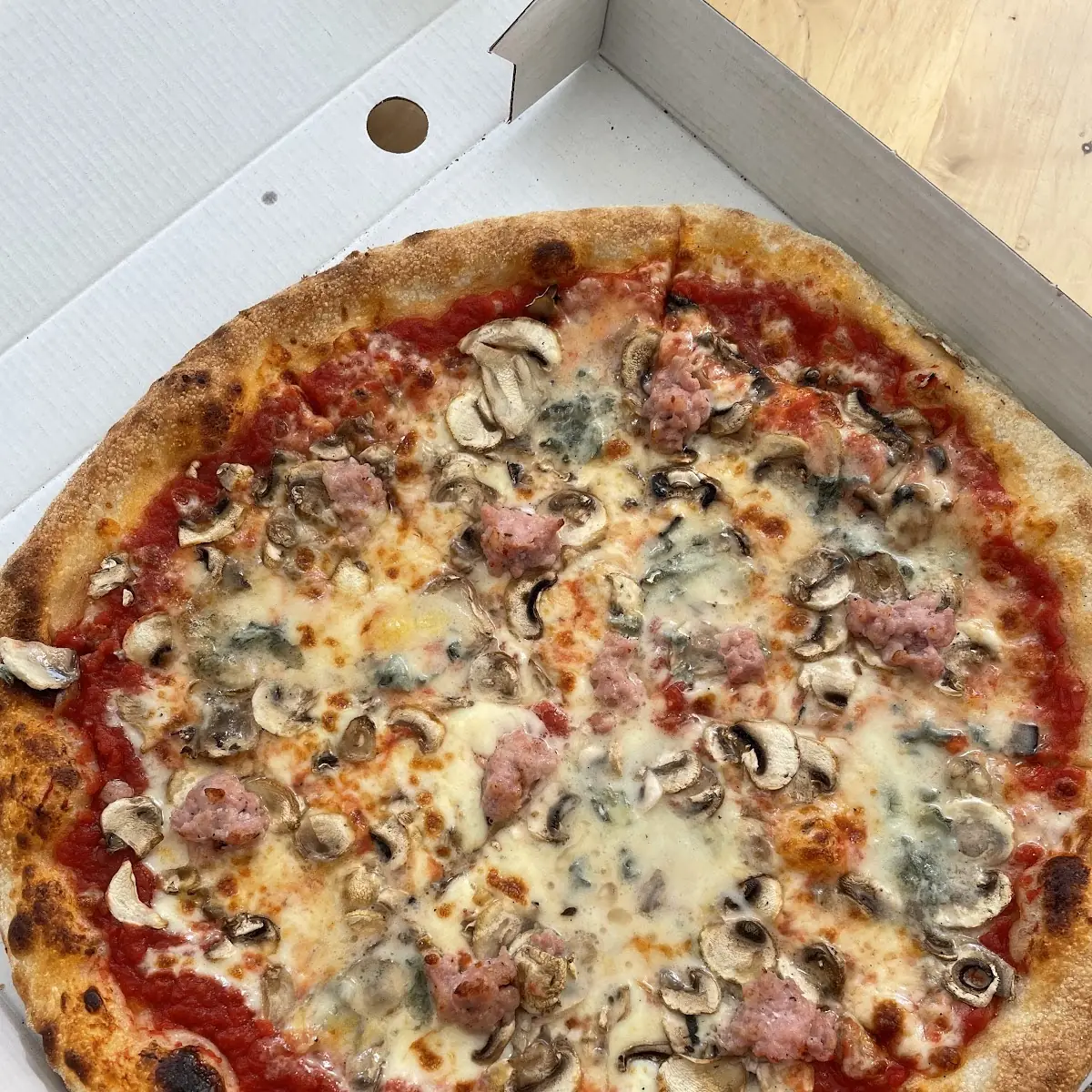 Pizza Boscaiola
