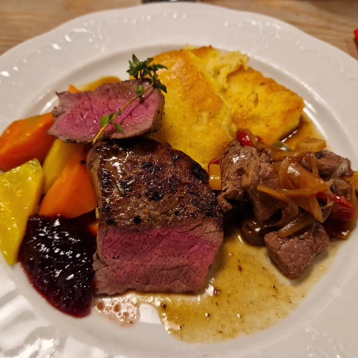 Cervo E Manzo Con Polenta