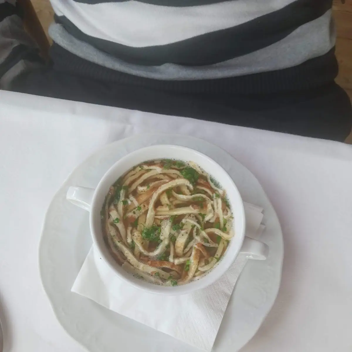 Pfannkuchensuppe