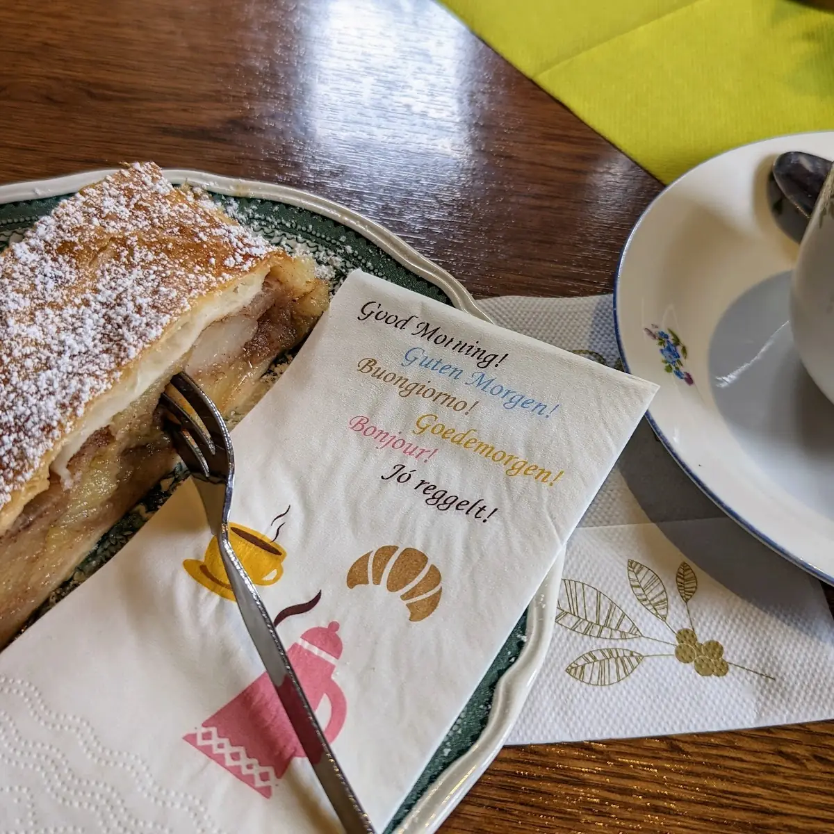 Apfelstrudel