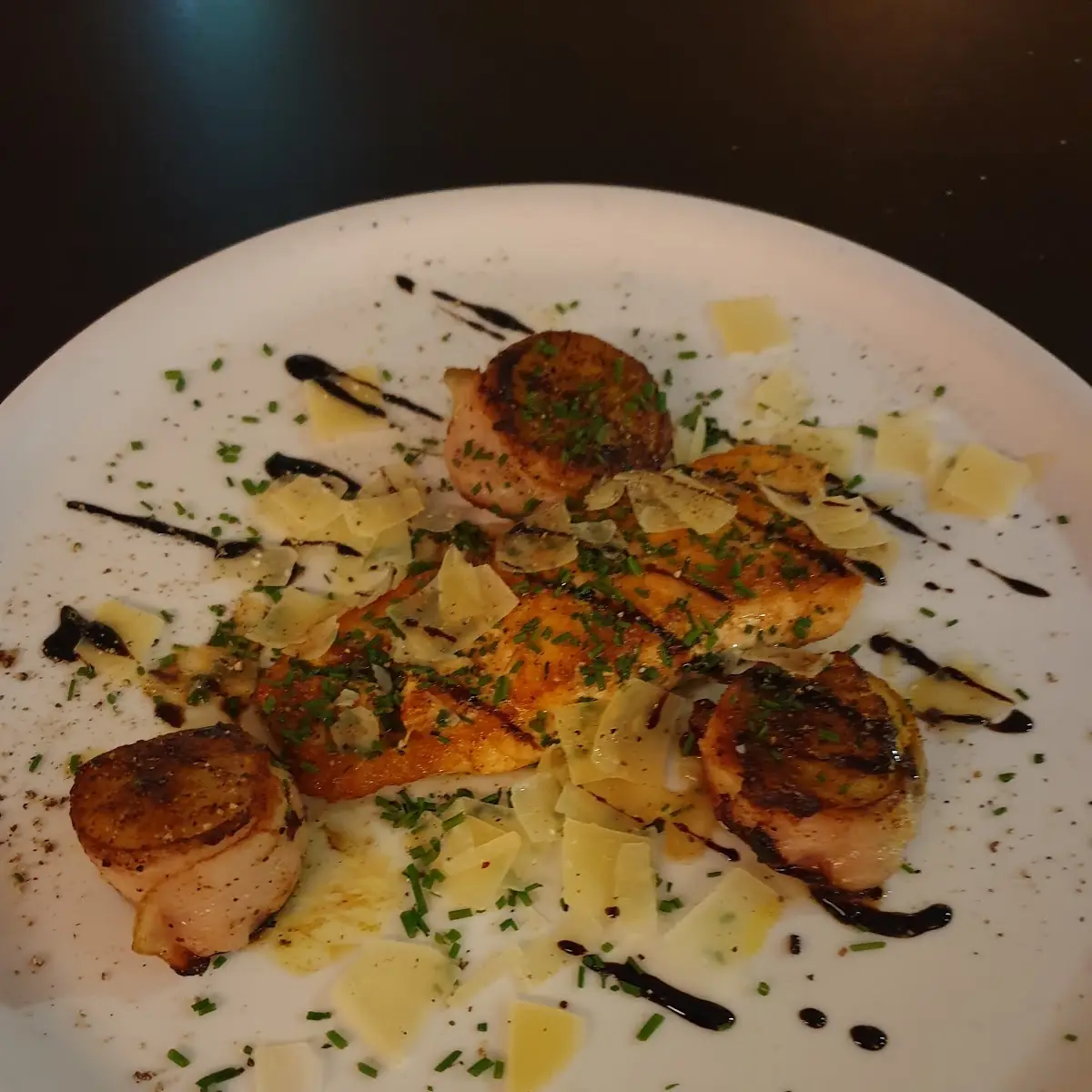 Lachs & Jakobsmuscheln