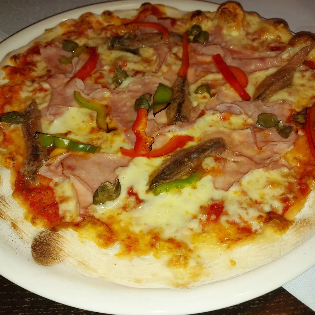 Pizza Mit Sardellen