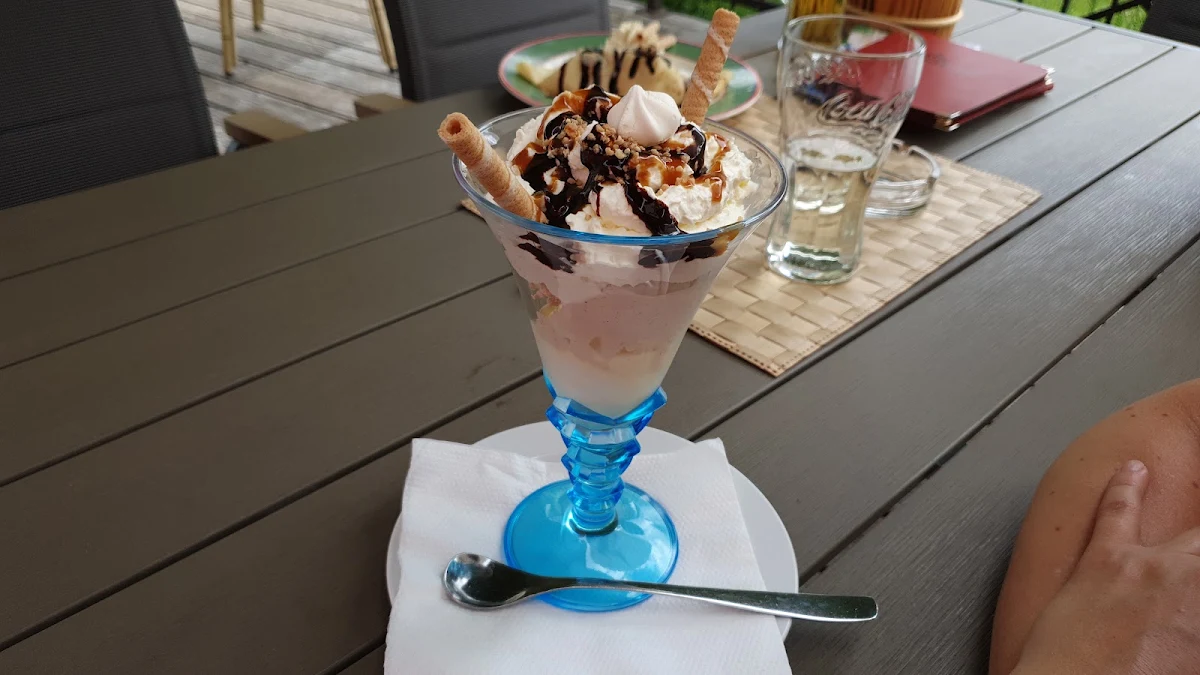 Krokantbecher