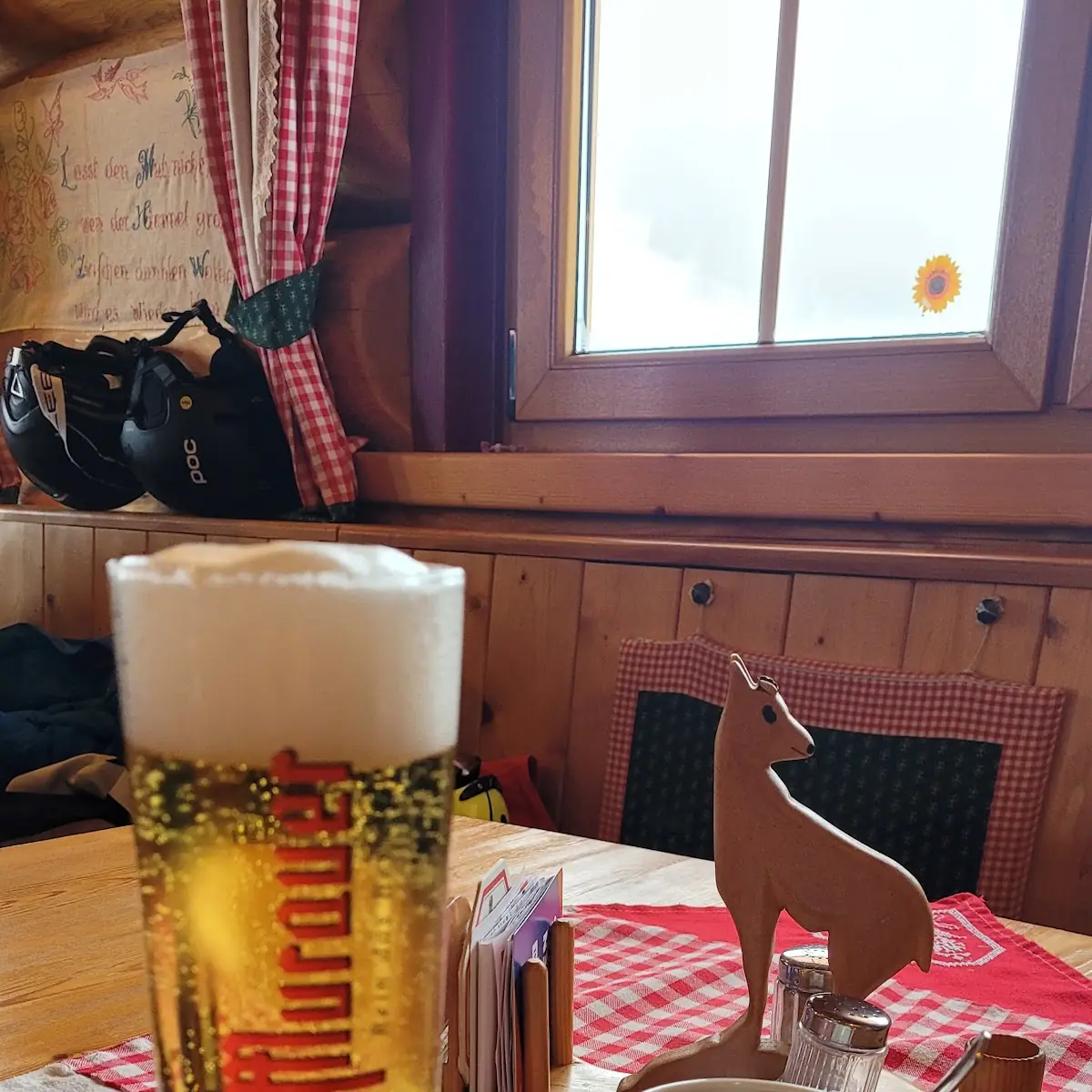Ein Bier Und Ein Jagatee