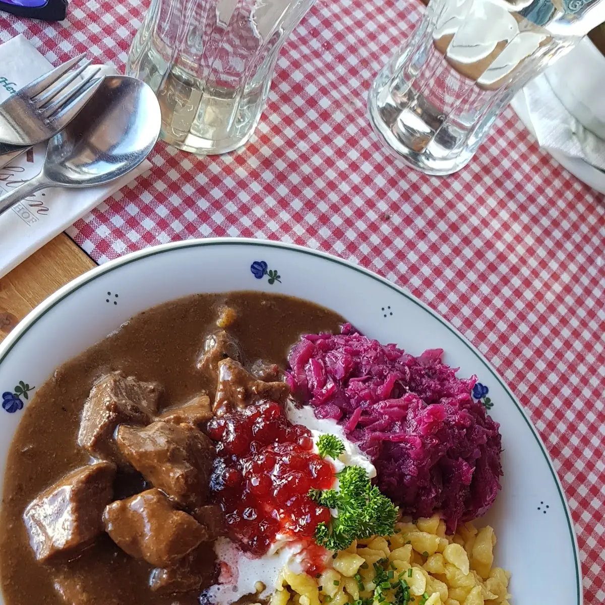 Hirsch Gulasch