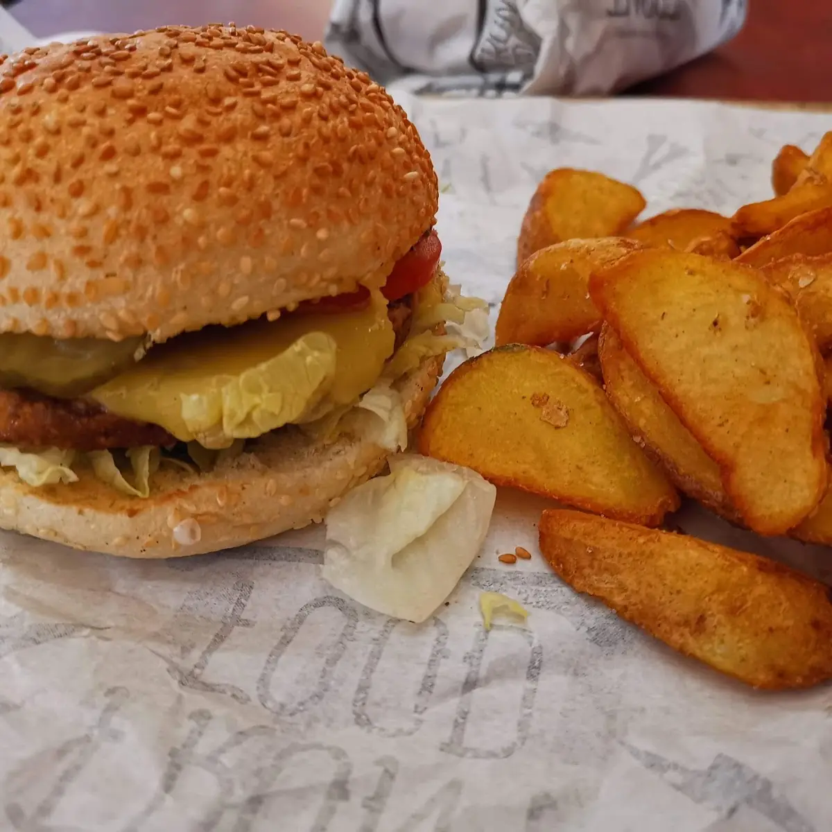 Hamburger Mit Pommes Frites
