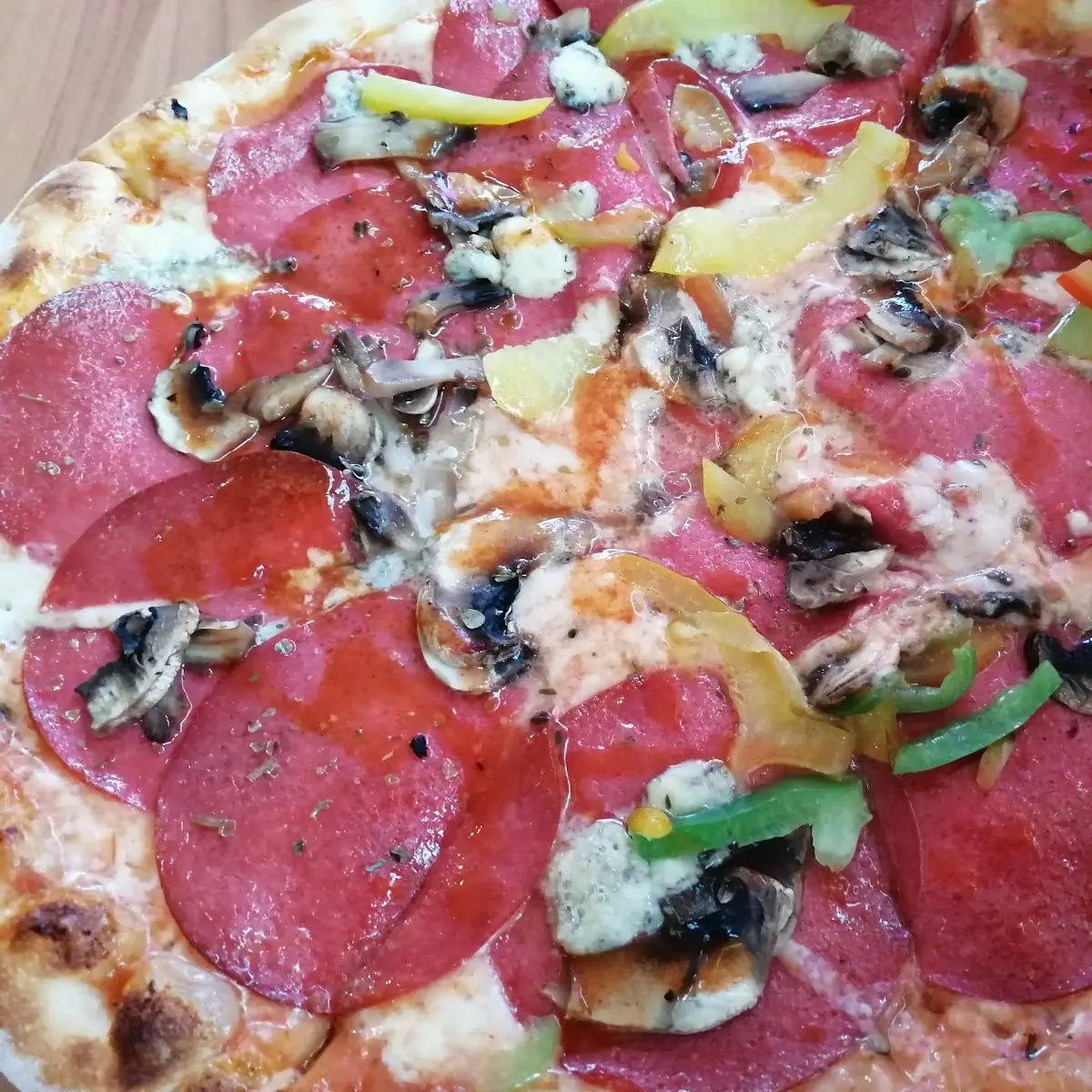 Pizza Maxi