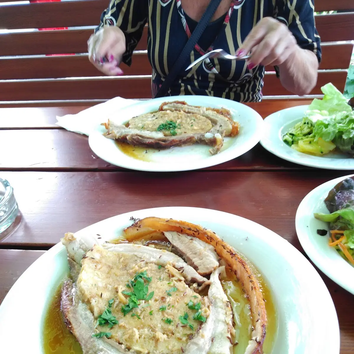 Gefüllter Schweinsbauch