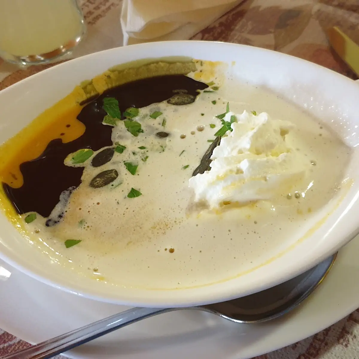 Kürbiscremesuppe Mit Kernöl