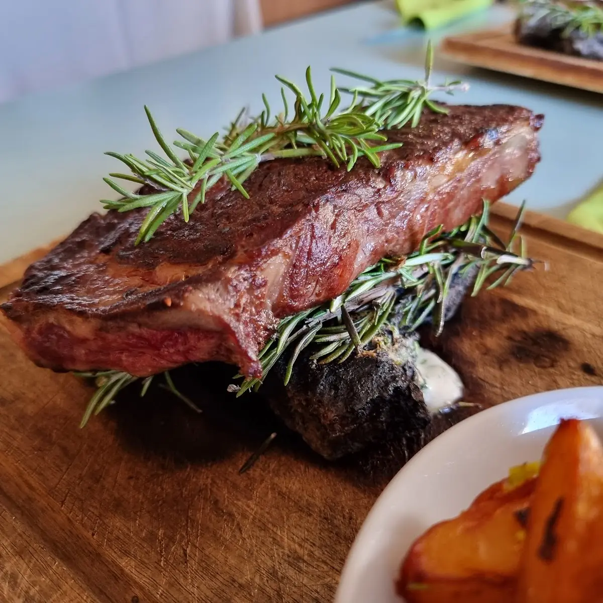 Dry Aged Steak Auf Heißem Stein