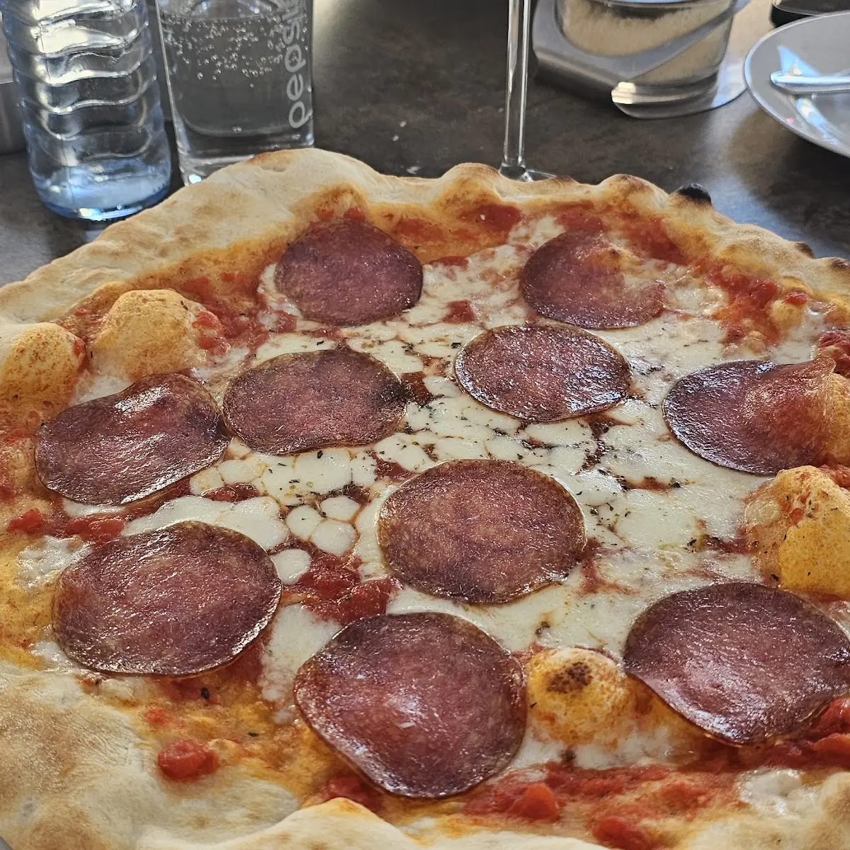 Salamish Pizza