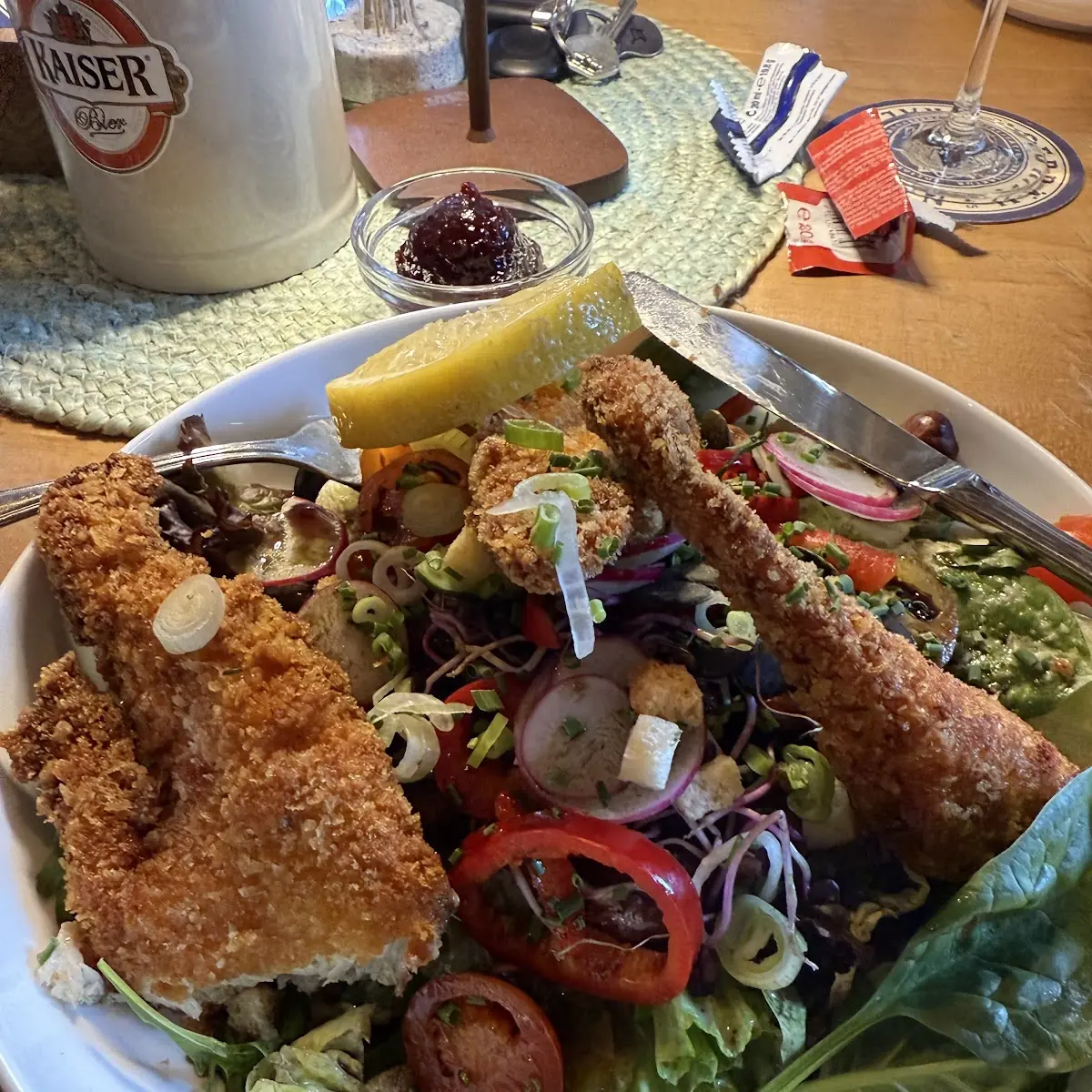 Backhendl Salat