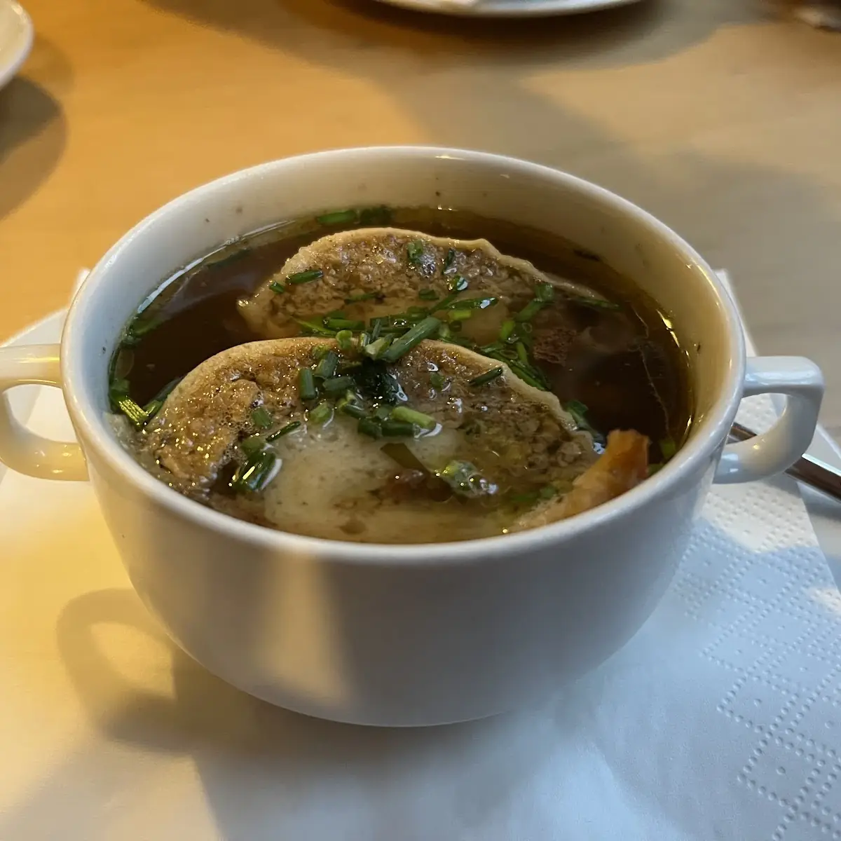 Leberknödelsuppe