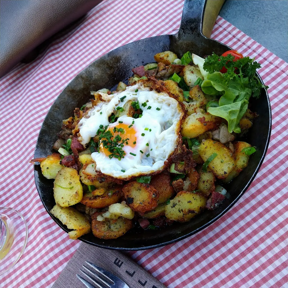 Alm Gröstl Met Spiegelei