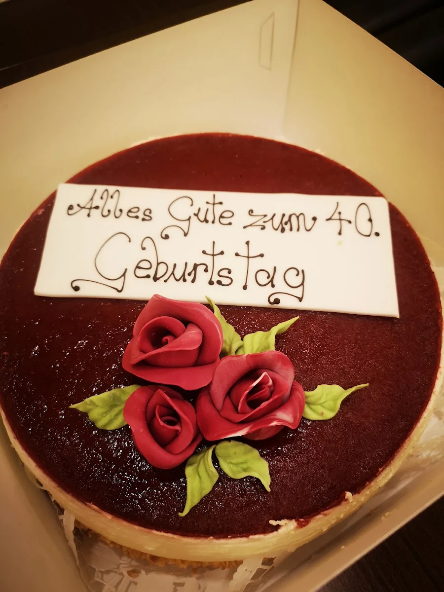 Torte Mit Fruchtspiegel