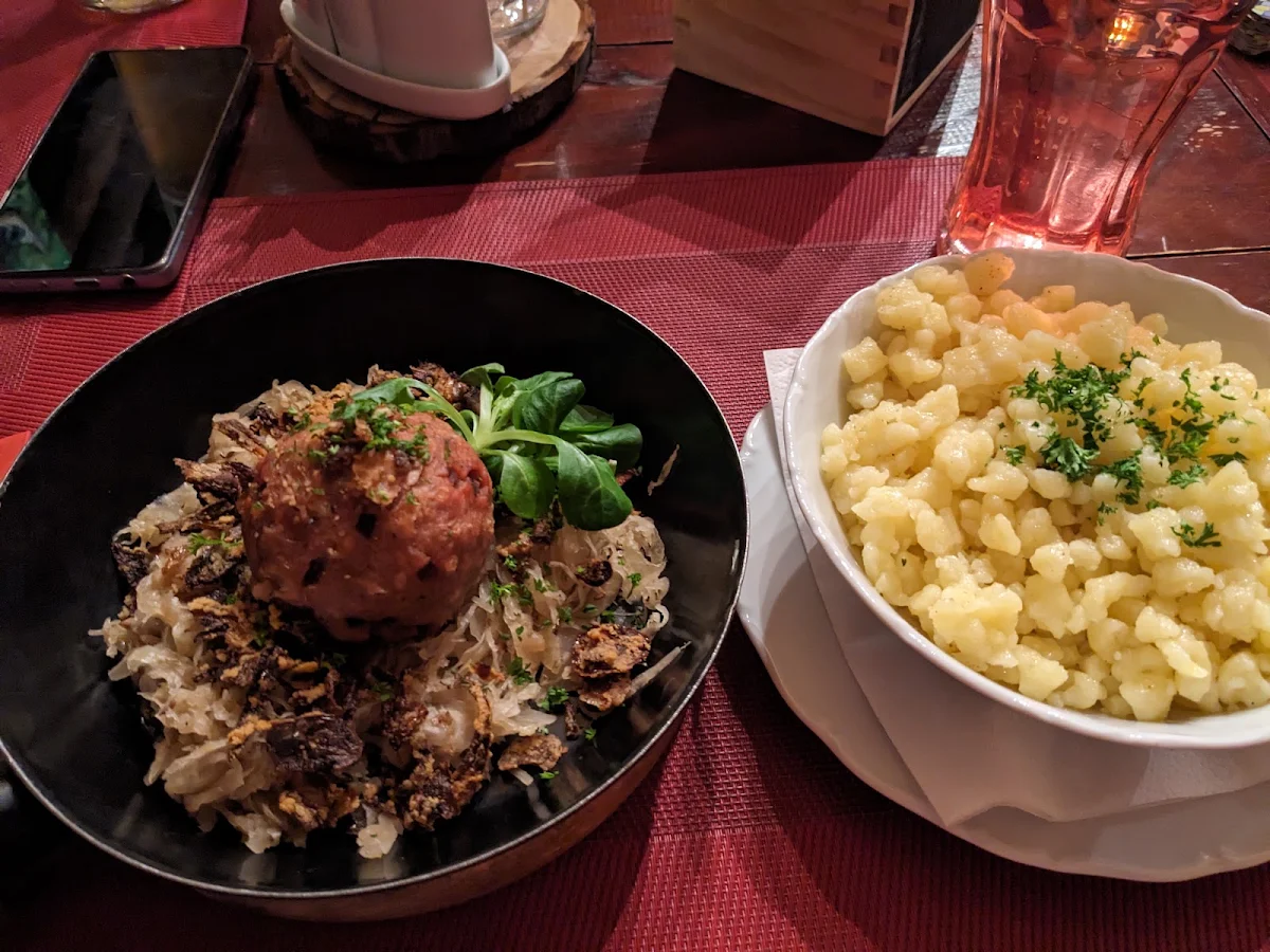 Rote Beete Knödel Und Beilagenspätzle Vegan