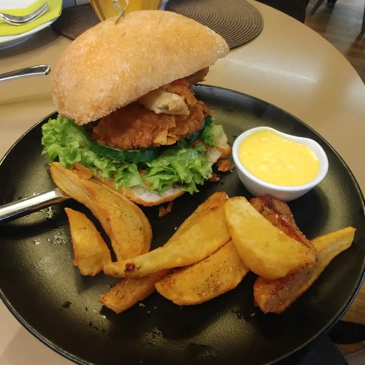 Crispy Chicken Burger
