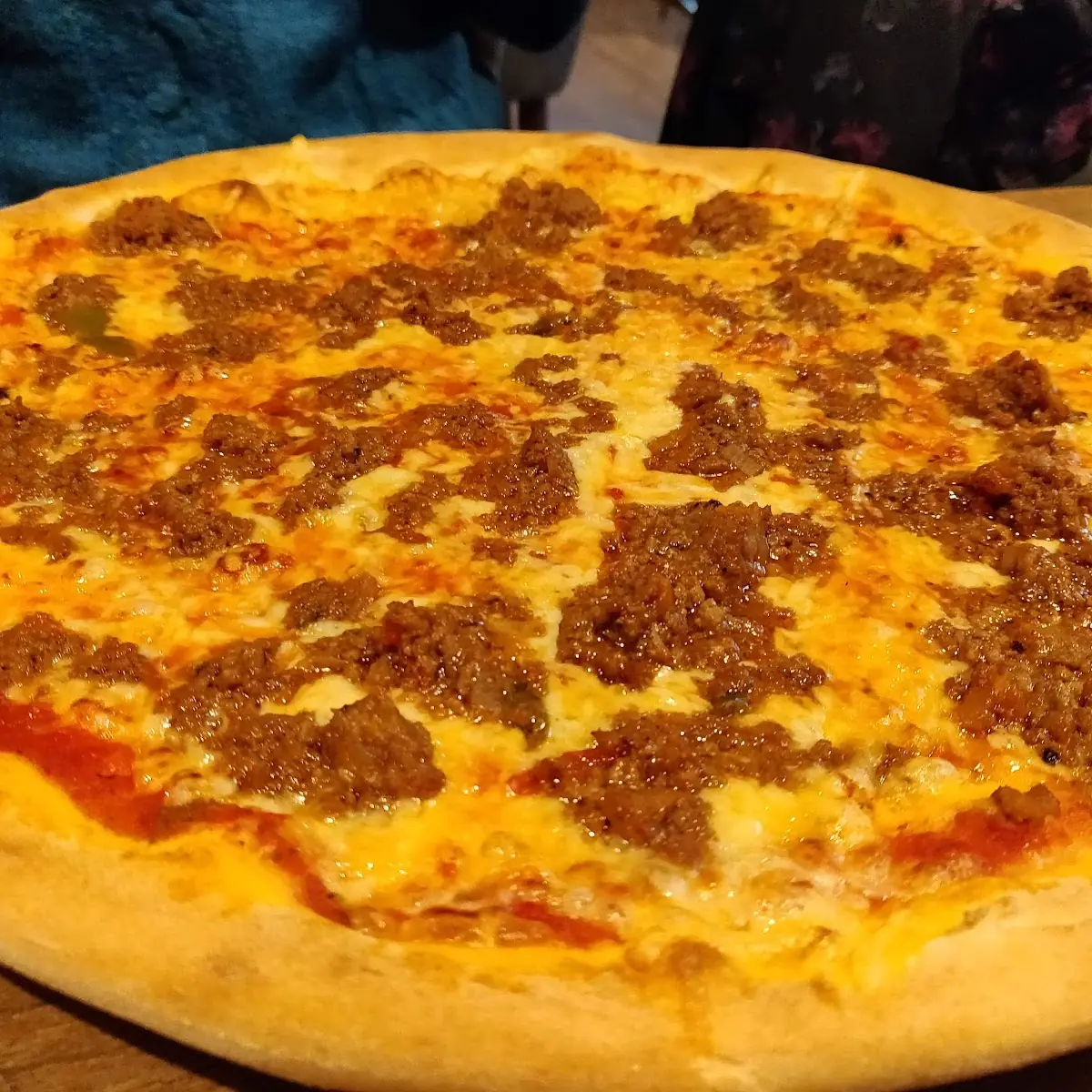 Pizza Bolognese