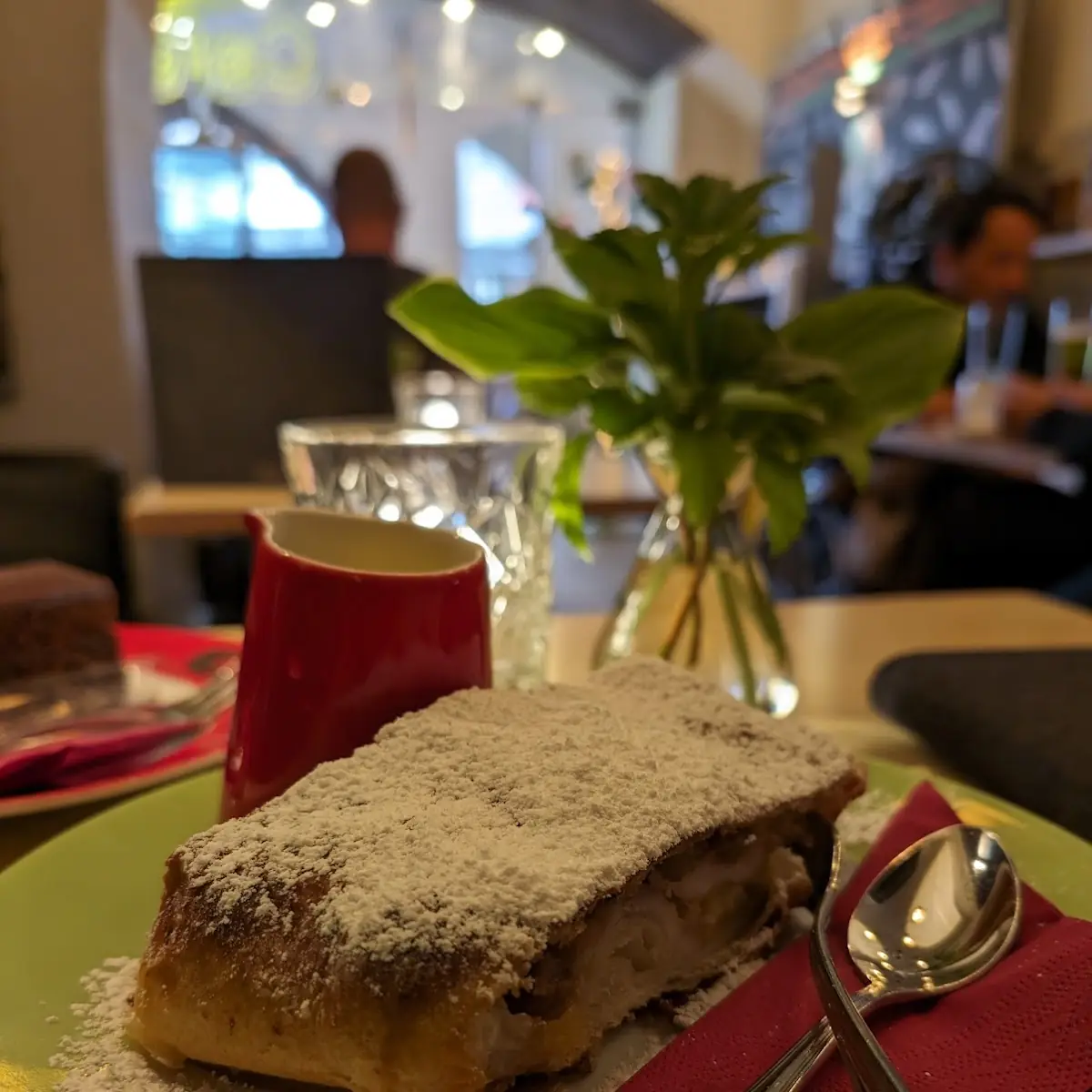 Apfelstrudel