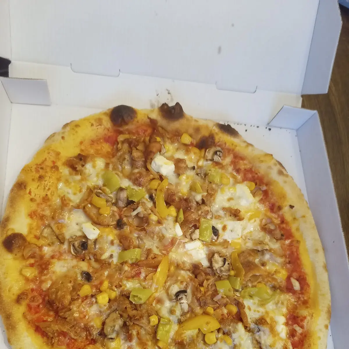 Haus Pizza