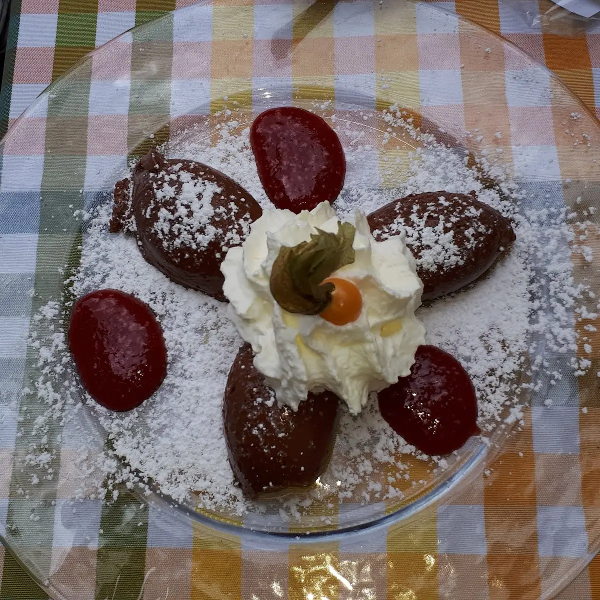Mousse Au Chocolat Erdbeermark