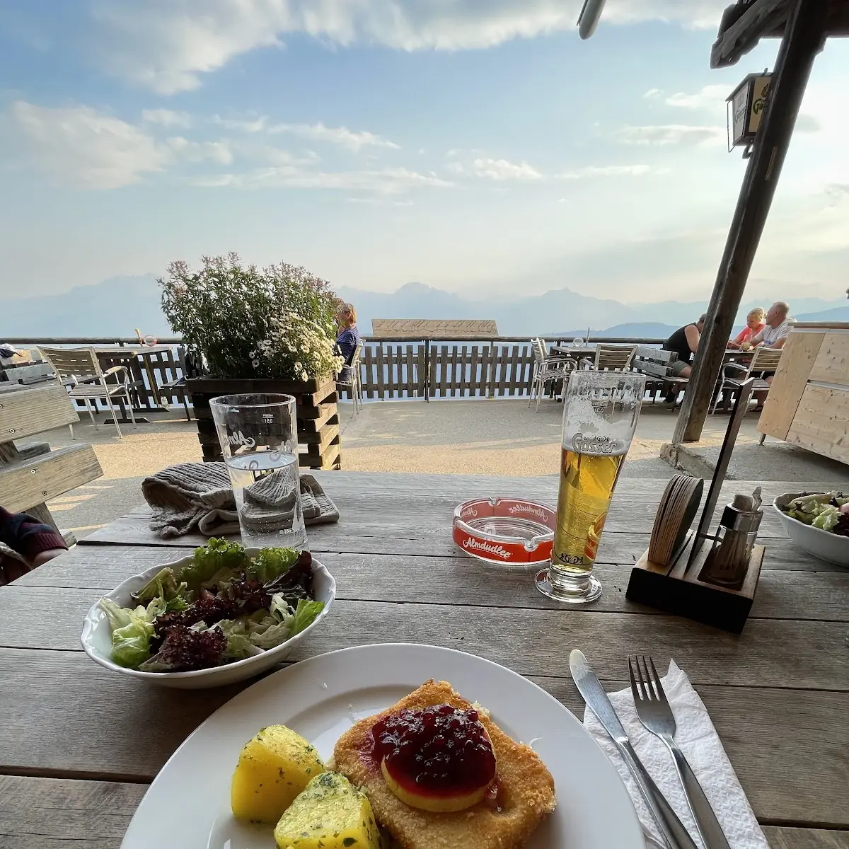 Abendessen Mit Kartoffeln Und Tollem Ausblick