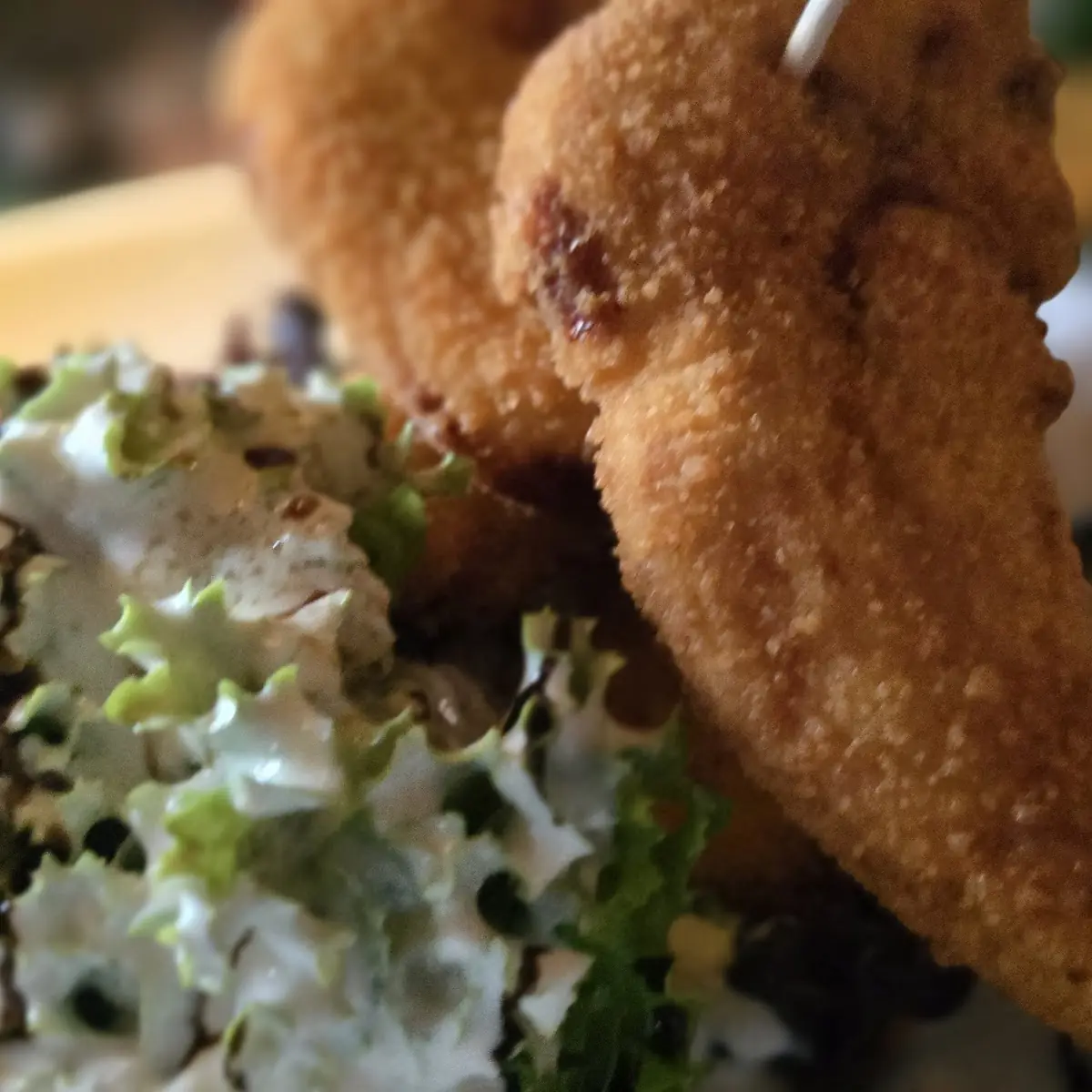 Backhendl Salat