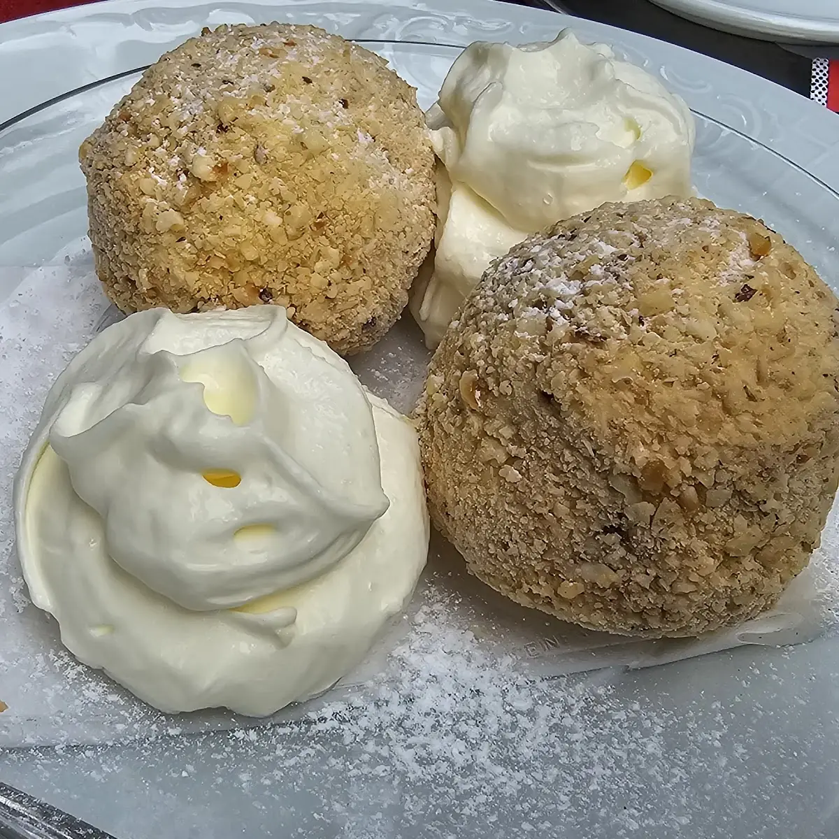 Eismarillenknödel