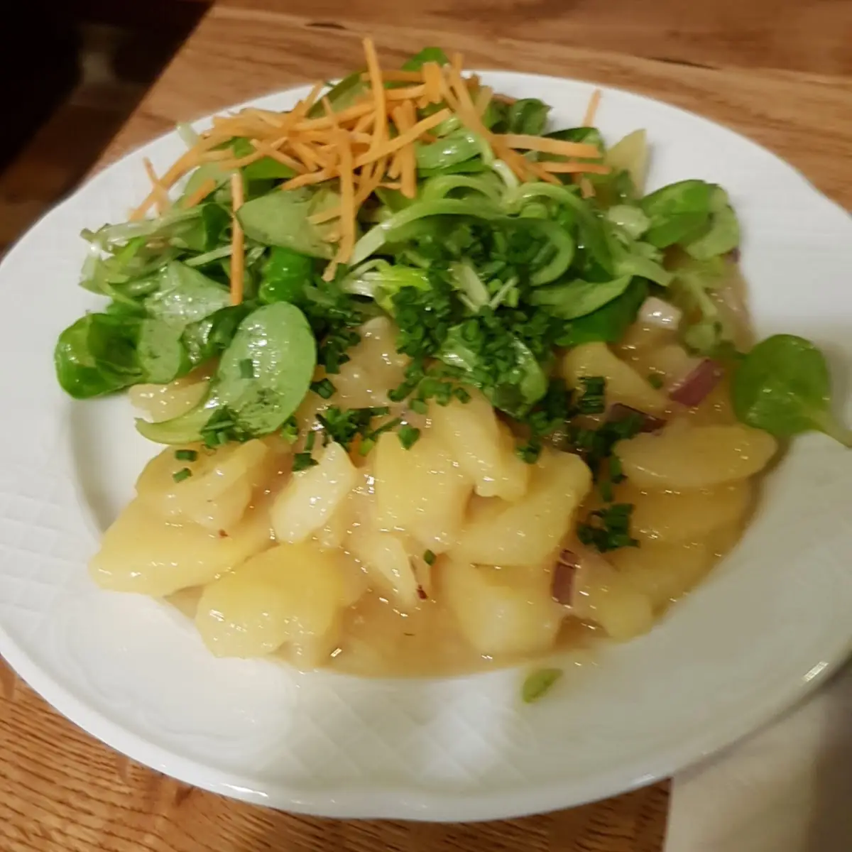 Salat Dazu
