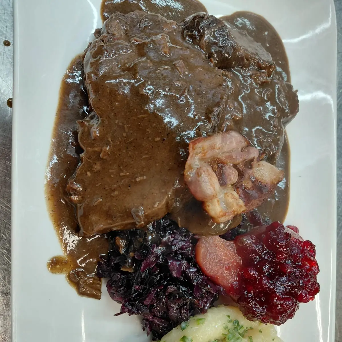 Hirschbraten