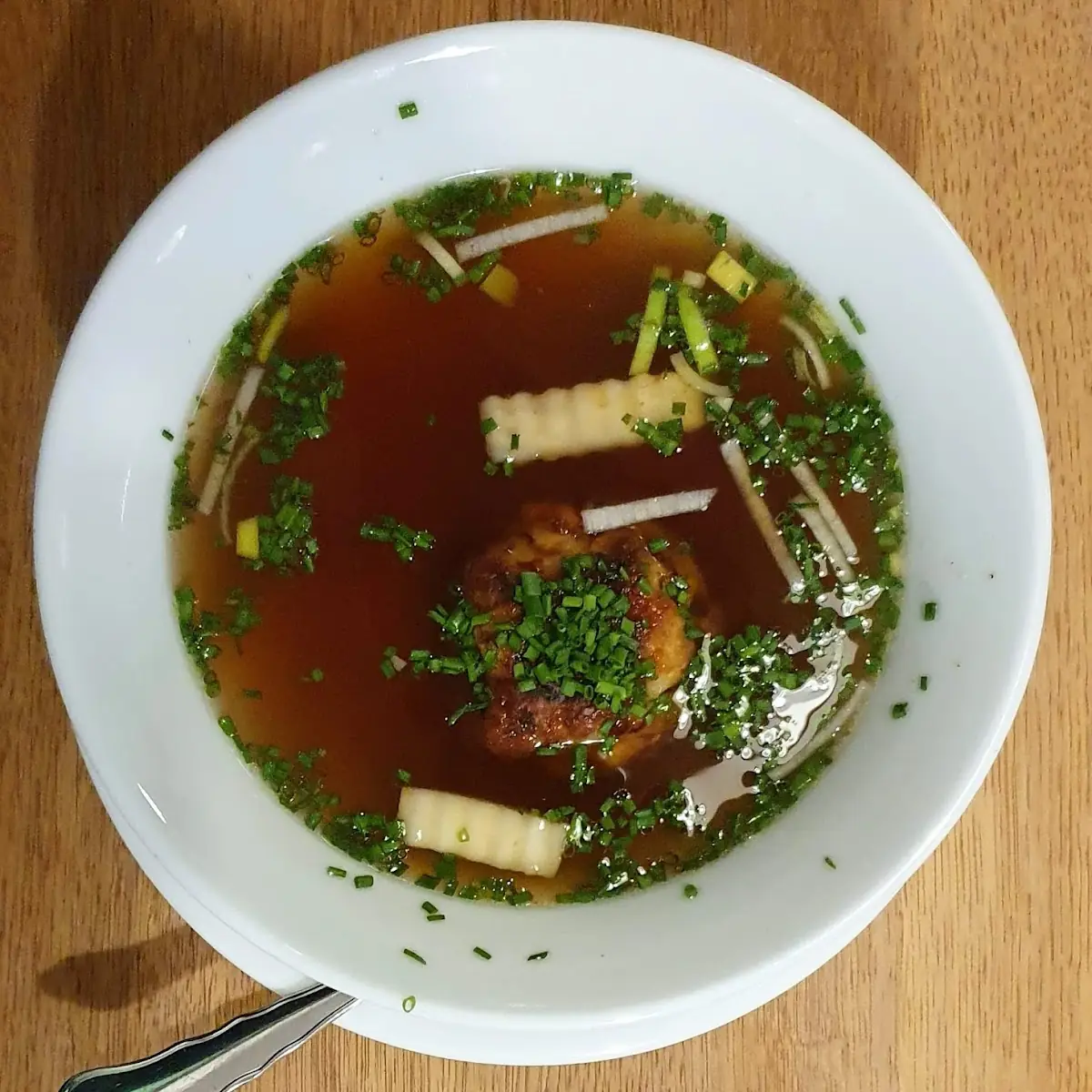 Kaspressknödelsuppe