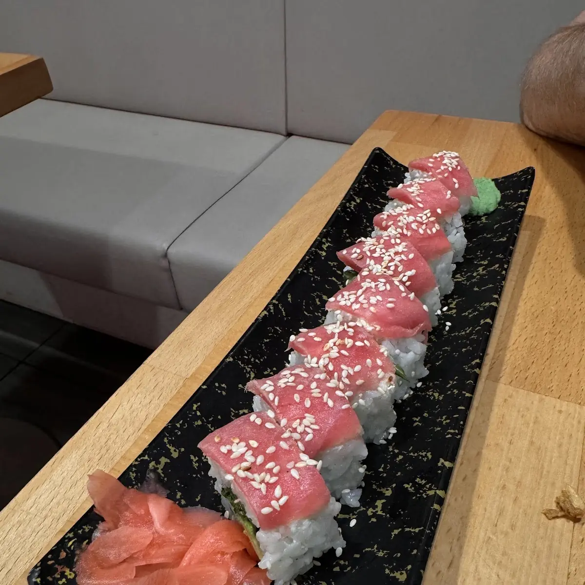 Rb2- Tuna Roll 8 Stück