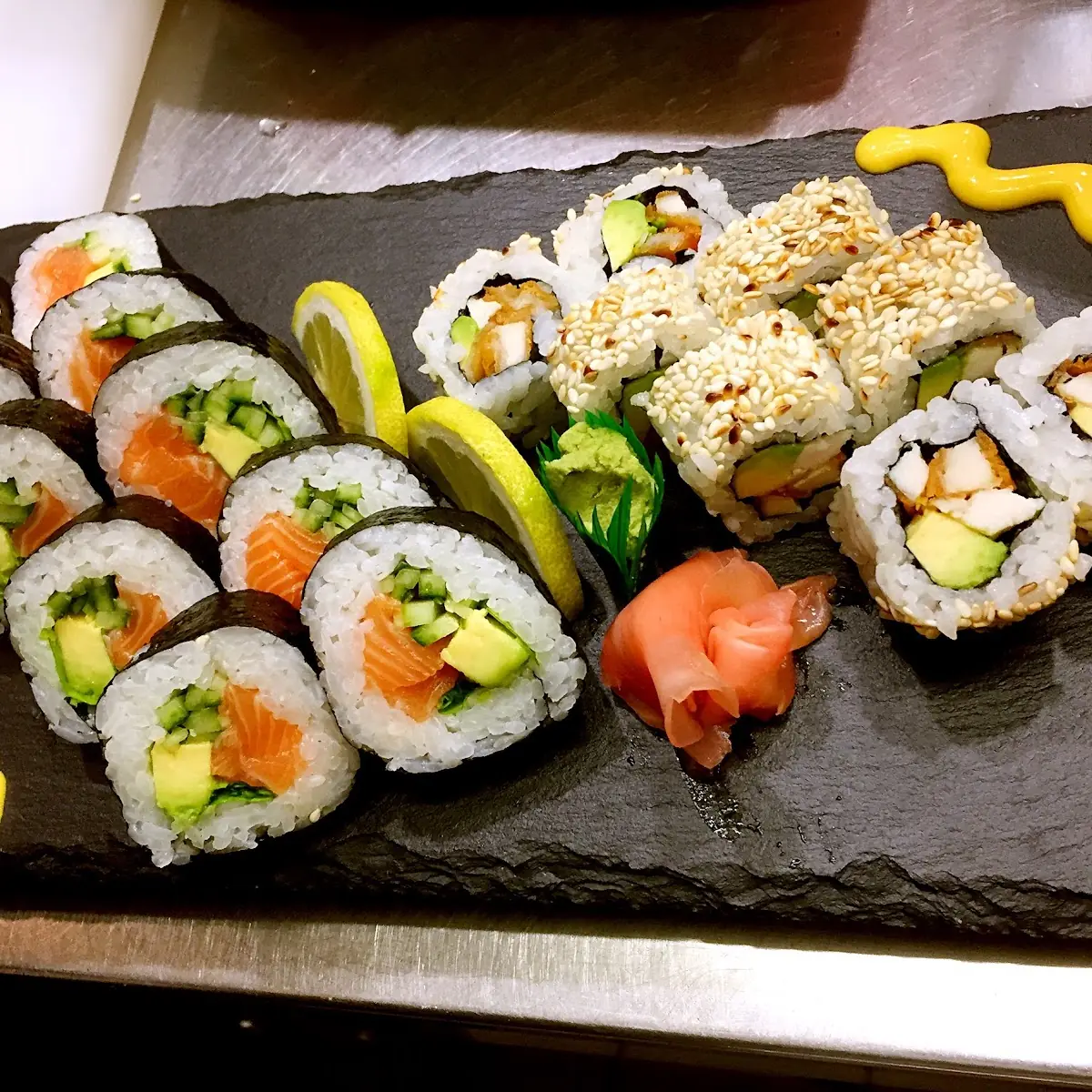 Vegetarischer Sushi Mix