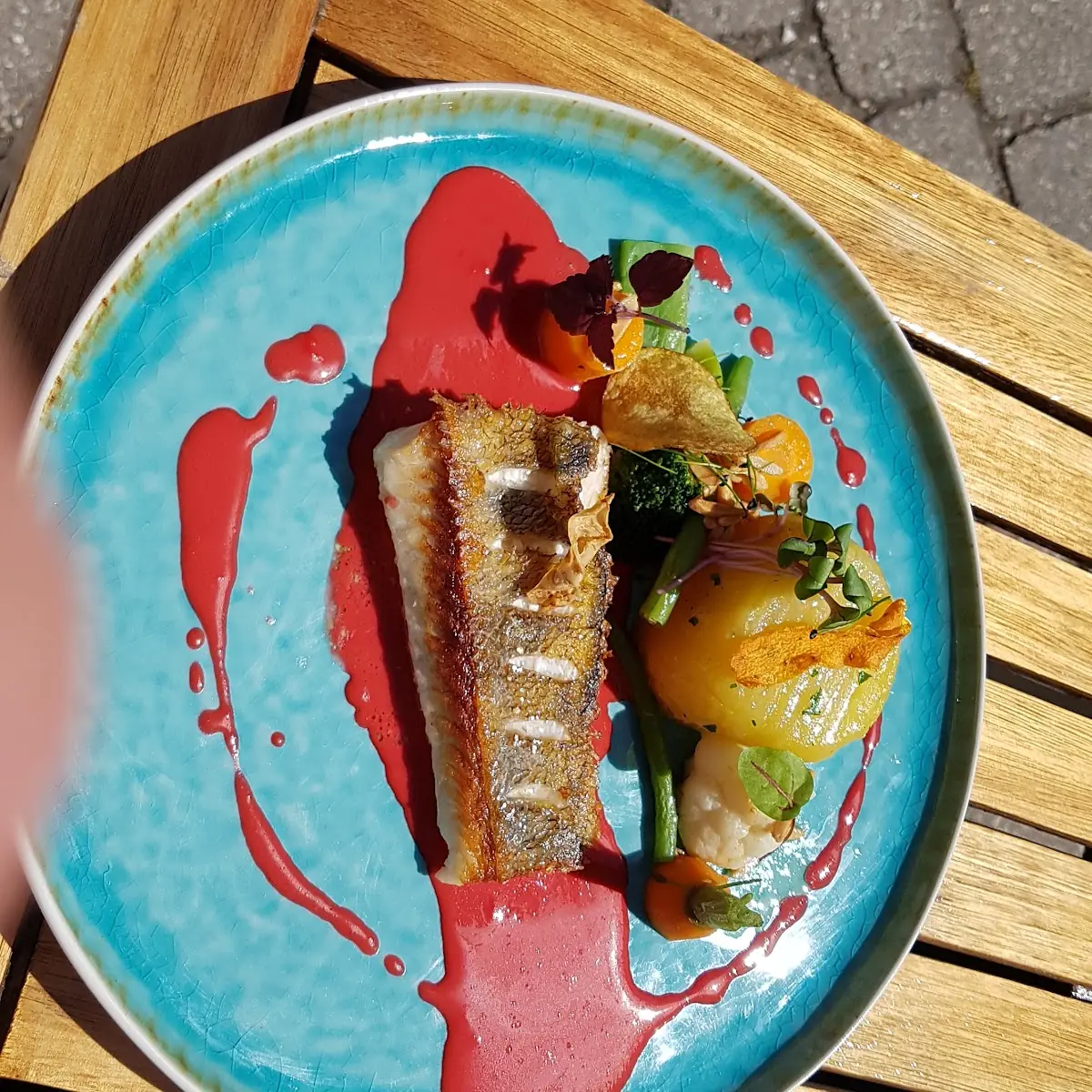 Zander Gebraten Mit Kartoffel Und Gemüse