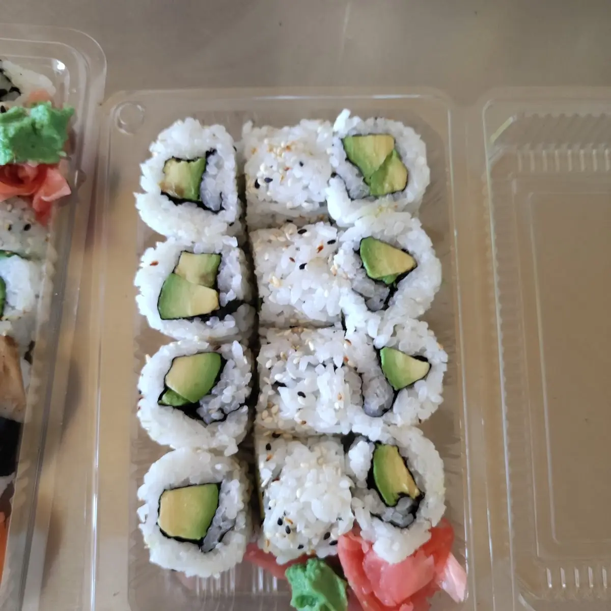 Avocado-sesam-maki