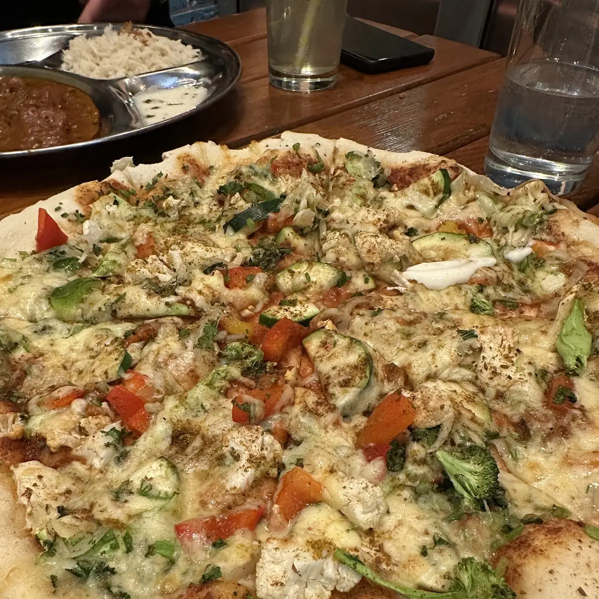 Naan Pizza Gemüse