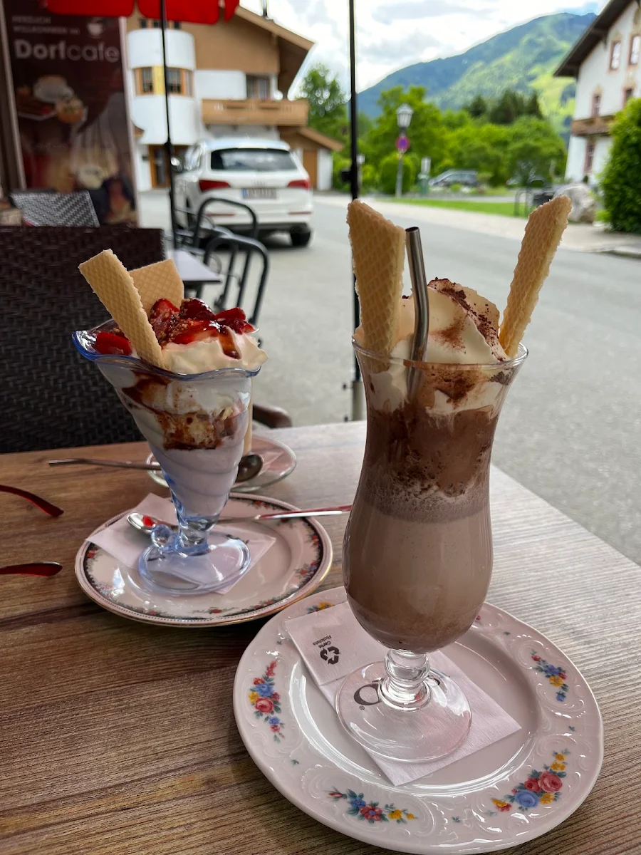 Erdbeerbecher
