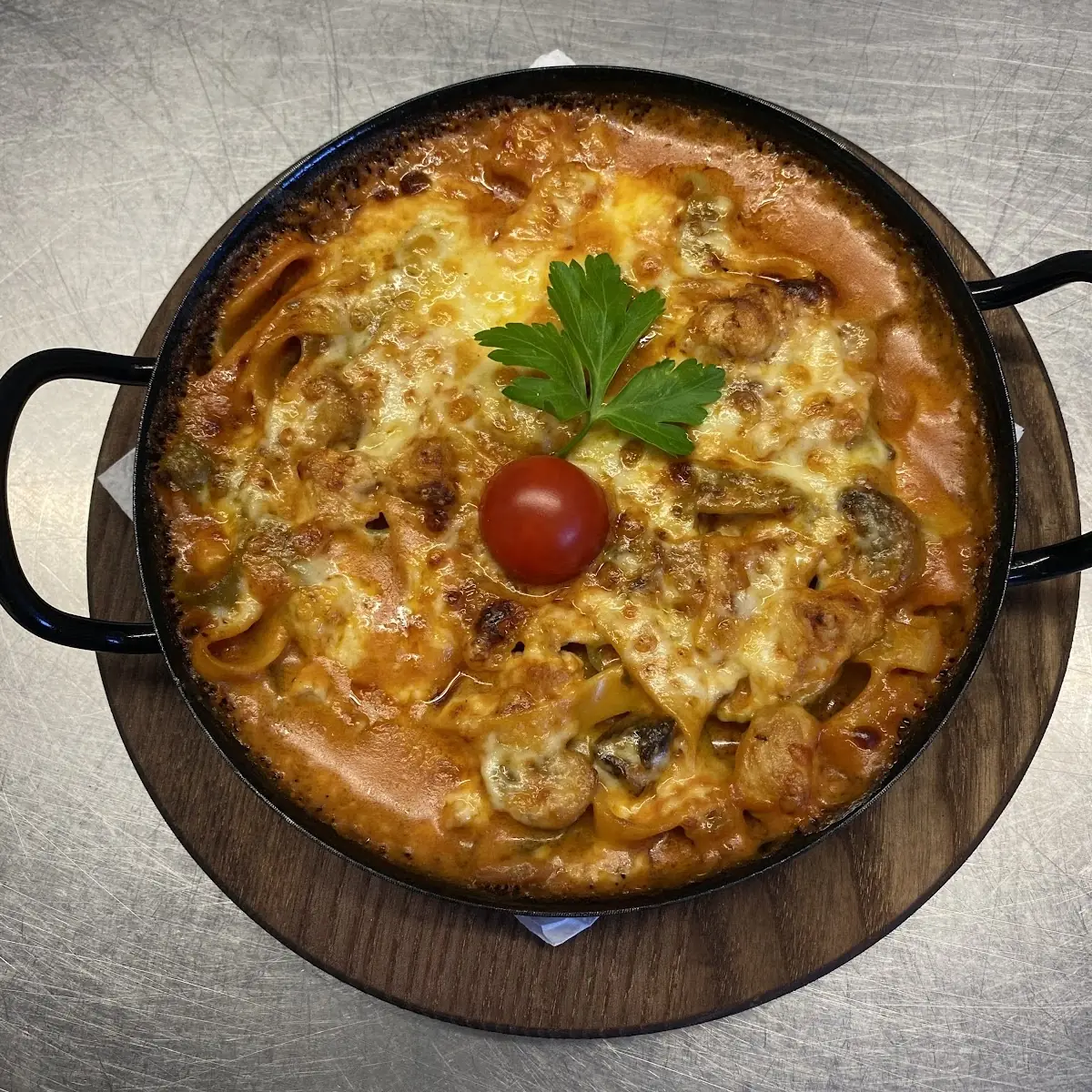 Tagliatelle Verdure Alfredo