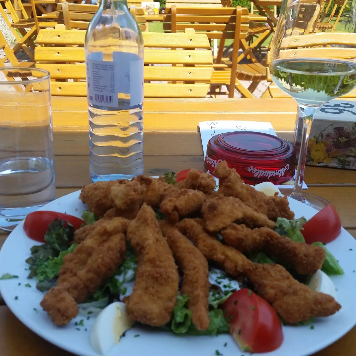 Putenstreifen Auf Blattsalat