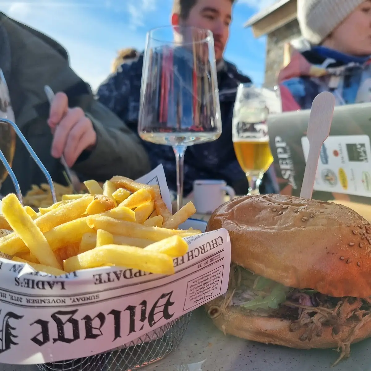 Pulled Beef Burger