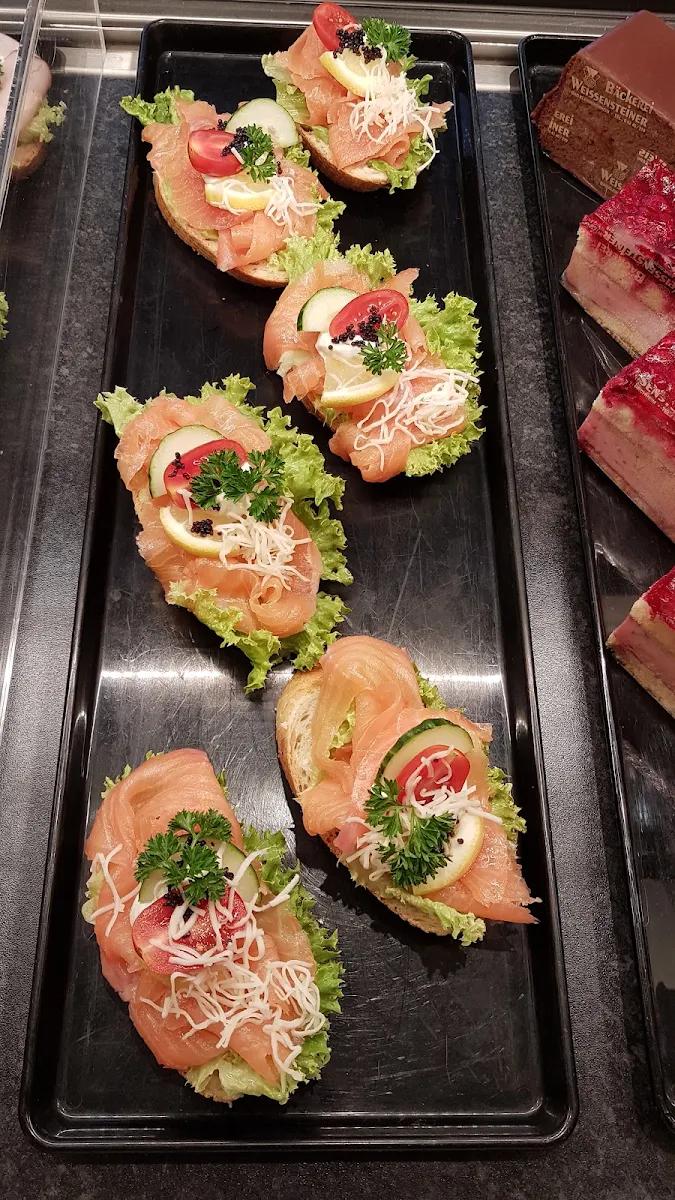 Lachsbrötchen