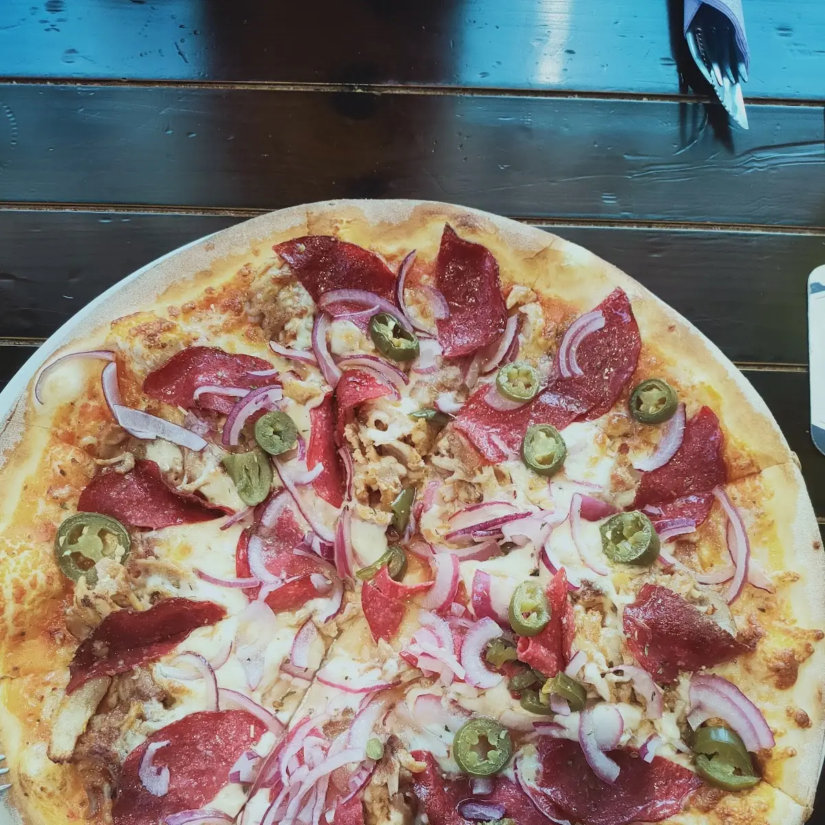 Pizza Mit Etwas Scharf